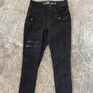 Hot Topic Hi-Rise black Skinny jeans
